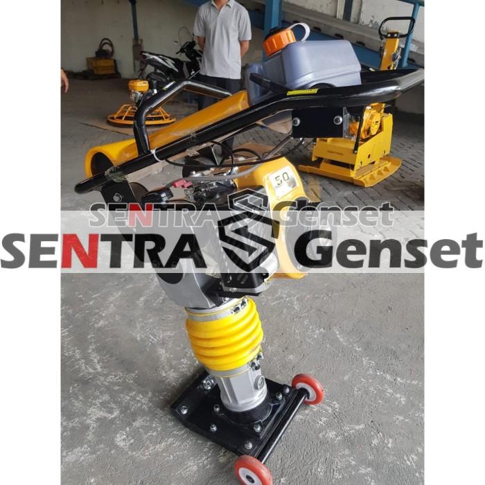 Jual Mesin Stamper-Mesin Pemadat Tanah Aspal ROBIN Jepang